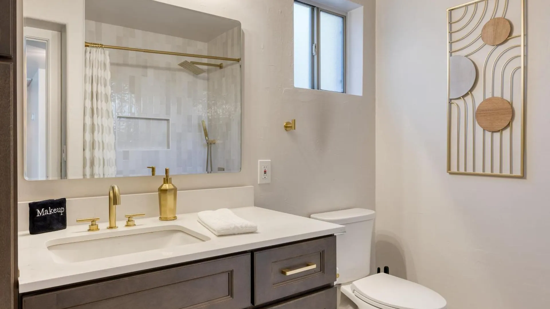 Sol Vista Private Oasis W Pool Putting Green And Prime Location Phoenix